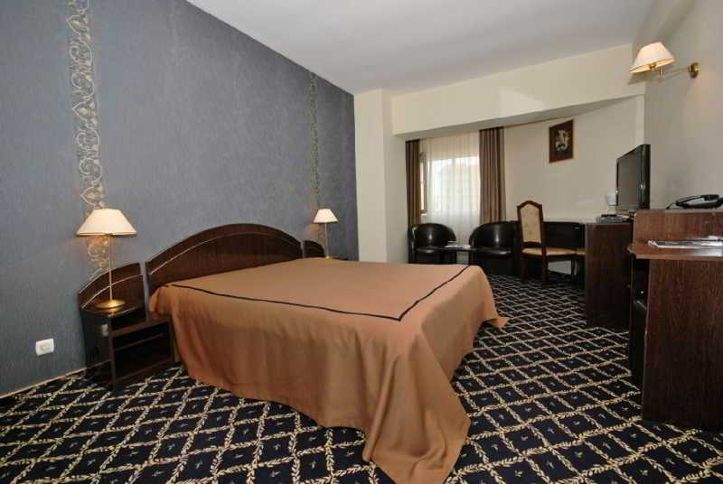 Hotel Europeca ไกรโอวา ภายนอก รูปภาพ