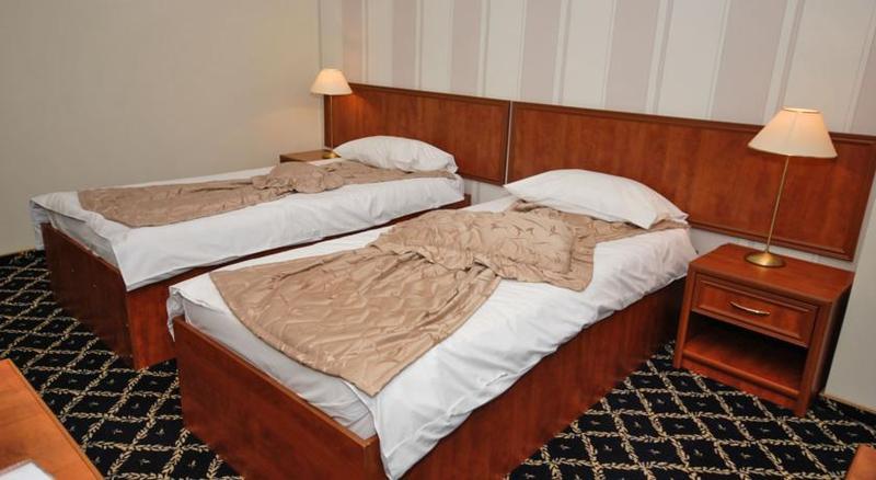 Hotel Europeca ไกรโอวา ภายนอก รูปภาพ